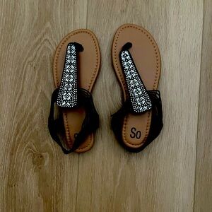 SO sandals